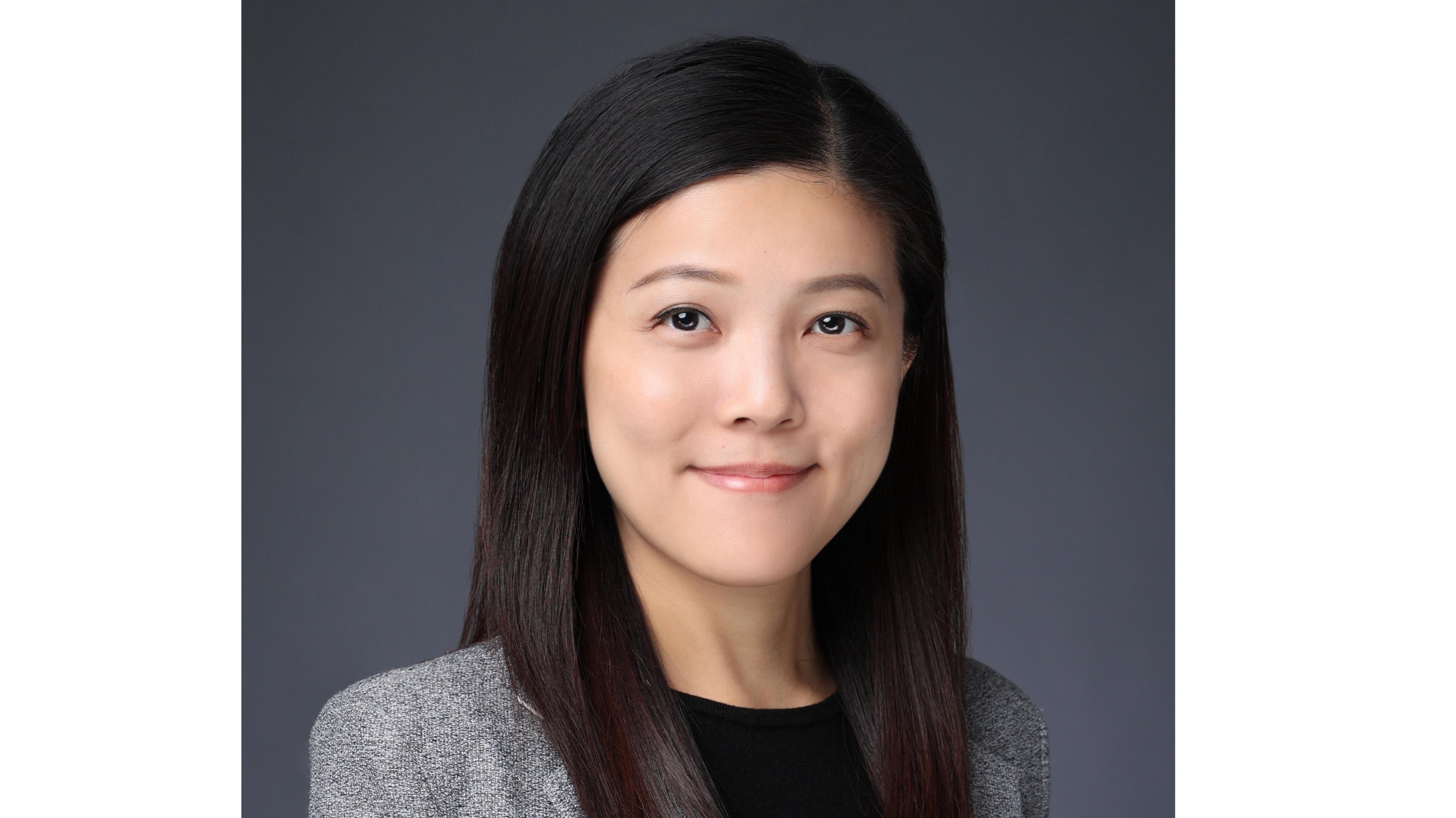 鍾嘉琪女士